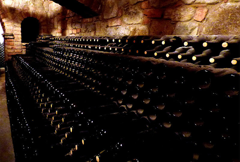 Premium Rotwein «Du erinnerst dich nie an dieses Datum, also werden wir dieses Jahr diese Flasche zusammen trinken. Du wirst sehen, dass du das n» RED Ausgabe MBE Reserve